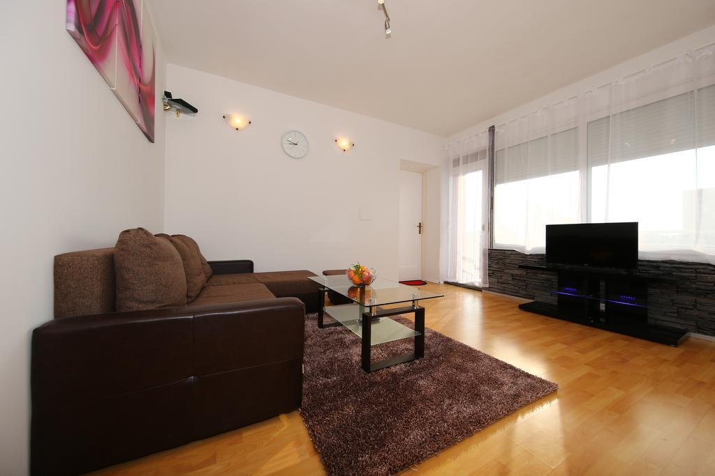 Apartment Opera City 扎达尔 外观 照片
